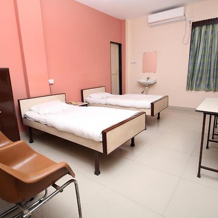 Hotel Gomatgiri Aurangabad  Eksteriør bilde