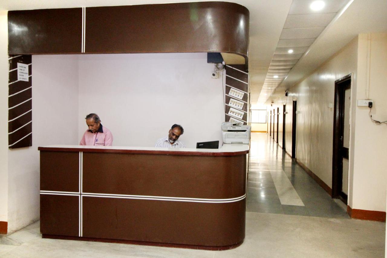 Hotel Gomatgiri Aurangabad  Eksteriør bilde